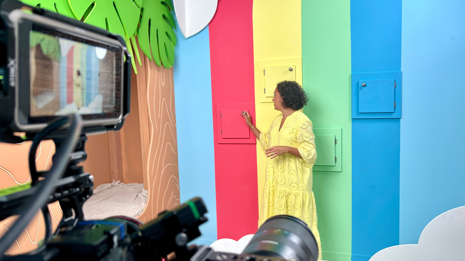 Seeka Says set - rainbow